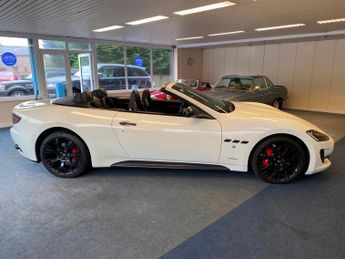 Maserati GranCabrio 4.7 V8 Sport 2dr MC Shift Auto ++ LEATHER / SAT NAV / 20 INCH AL