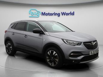 Vauxhall Grandland SRI NAV