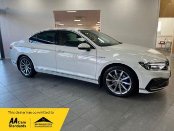 Volkswagen Passat 1.4 TSI 13kWh GTE Advance Saloon 4dr Petrol Plug-in Hybrid DSG E